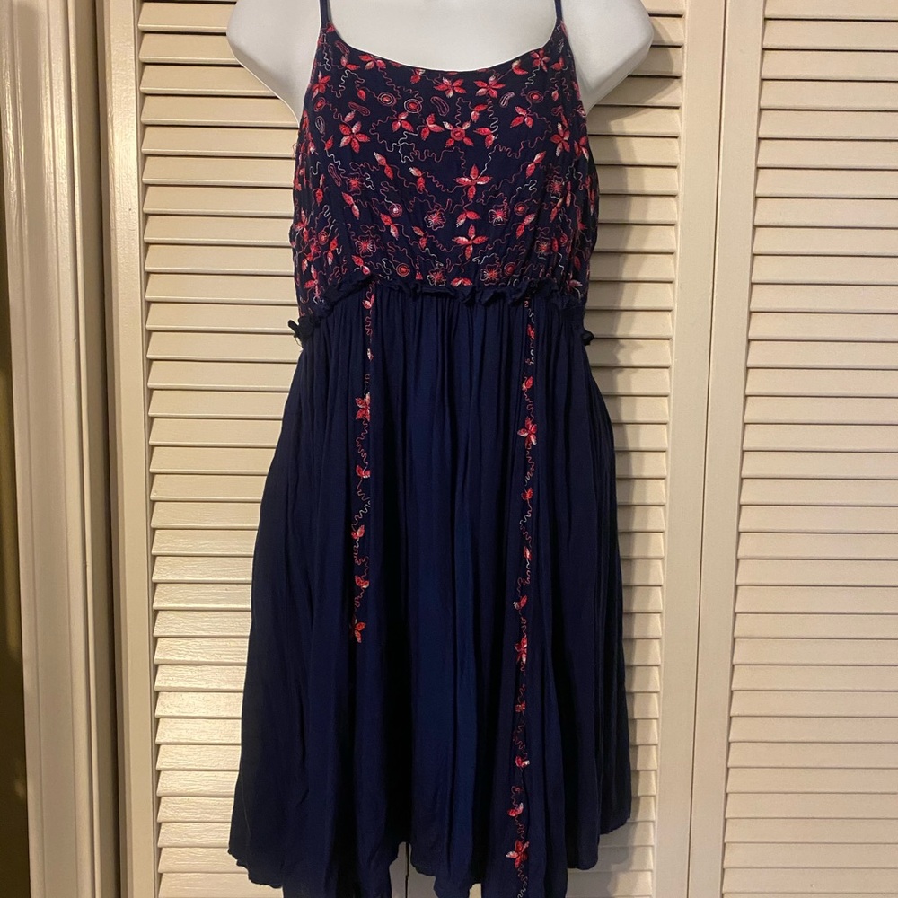 Sweet, Strappy Swinging Sundress